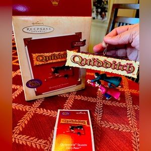 Vintage Harry Potter Quidditch Season 2002 Hallmark Ornament - Windup Works